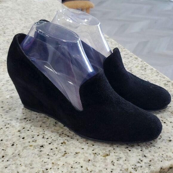 Stuart Weitzman,  Black Suede  Women’s Wedge, Size 8.5 - Picture 1 of 8